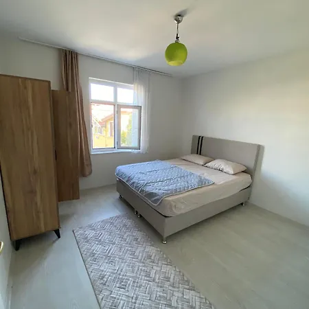 Apartamento Esyali Guenluek Kiralik Kefken Adası